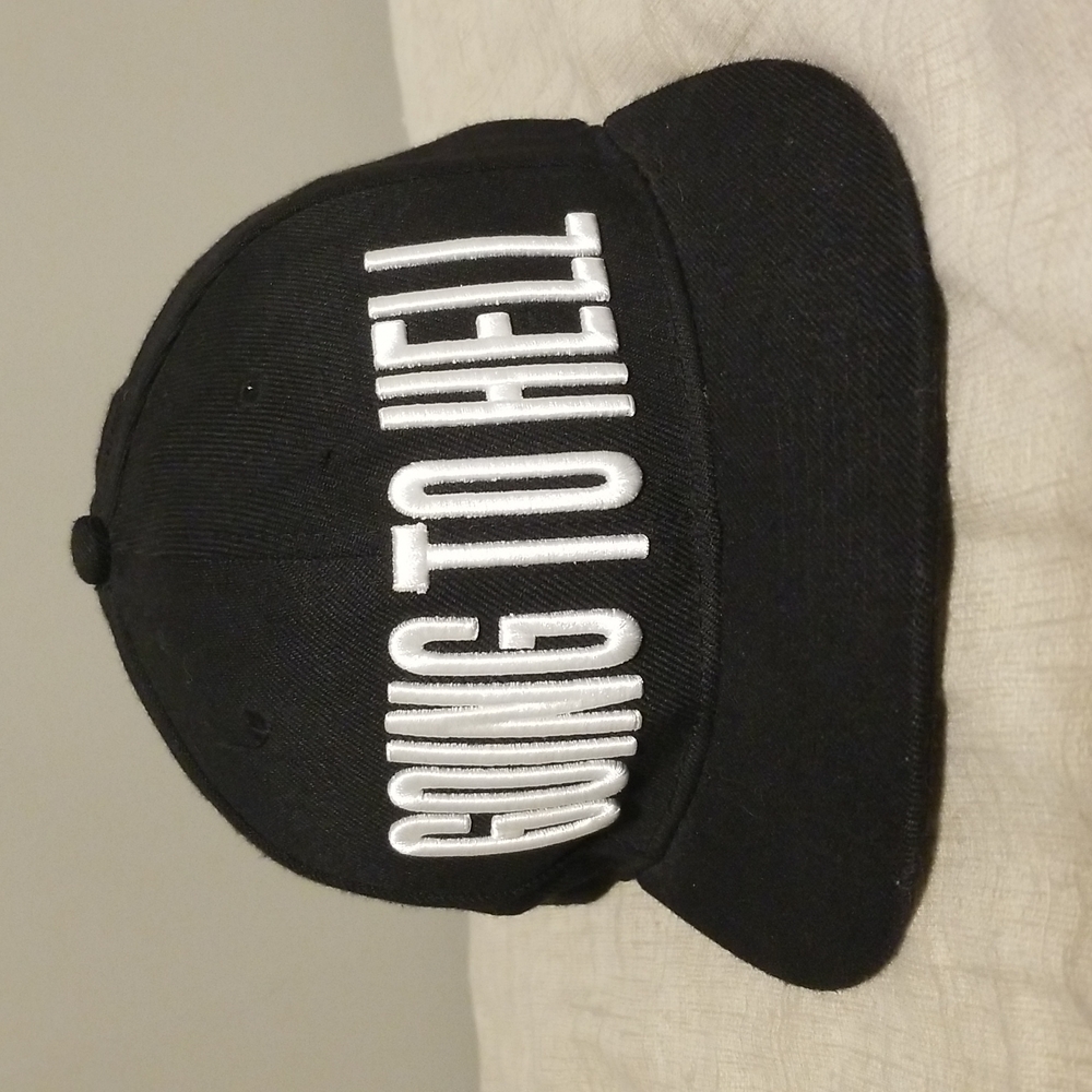 Pretty reckless band hat